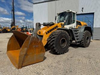 Liebherr L586