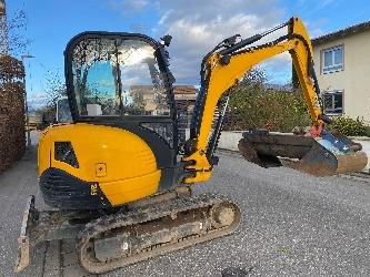 JCB 8026