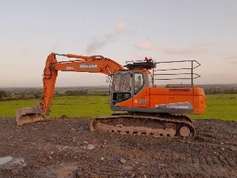 Doosan DX 225