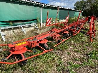 Kuhn GF8702