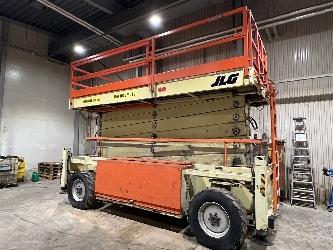 JLG 245-25