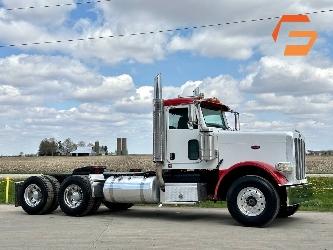 Peterbilt 388