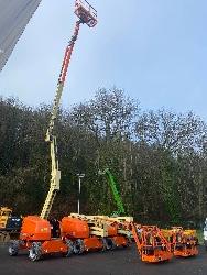 JLG EC520AJ