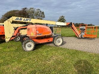 JLG 600 AJ