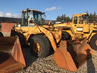 CAT 928F