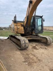 CAT 326 F