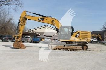CAT 330