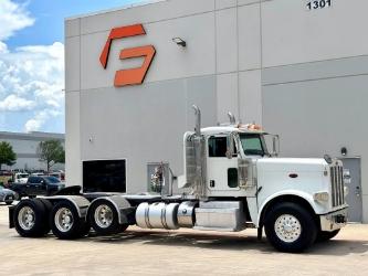 Peterbilt 388
