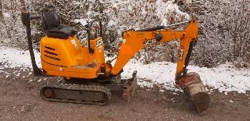 JCB 8010