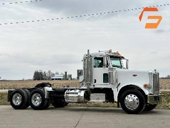 Peterbilt 379