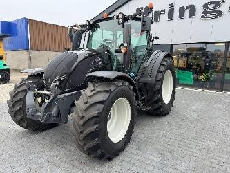 Valtra N174 D