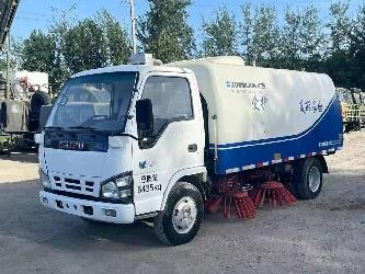 Isuzu 4K