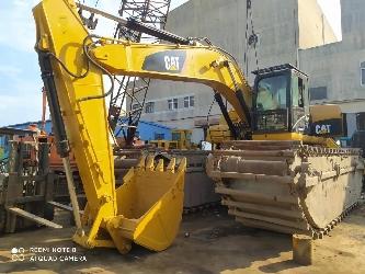 CAT 320 D