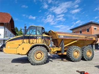 CAT 725