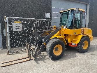 Volvo L30G