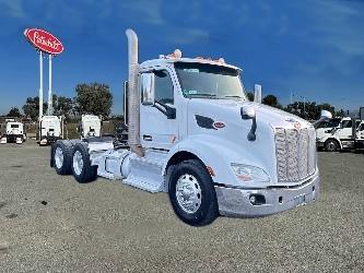 Peterbilt 579