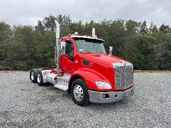 Peterbilt 579