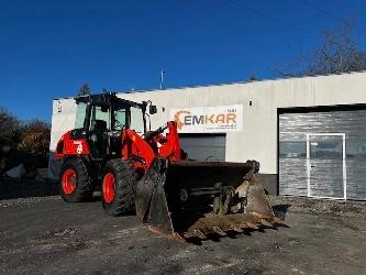 Kubota R 090