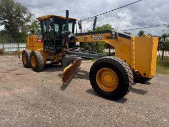 DEERE 772G