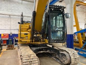 CAT 323F LN