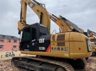 CAT 323 D L