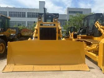 CAT D 8 R