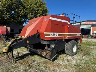 Hesston 4880