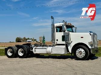 Peterbilt 388