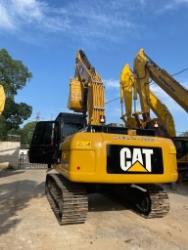 CAT 330