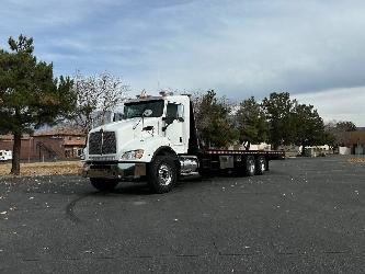 Kenworth T440