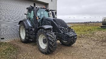 Valtra T 174