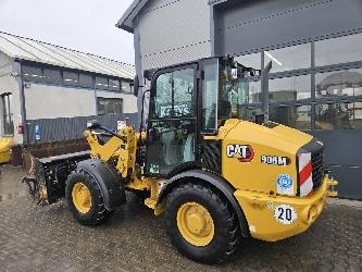 CAT 906M