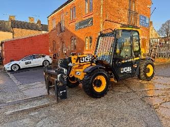 JCB 525-60