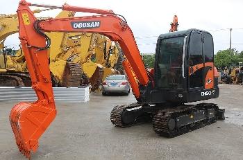 Doosan DH 60