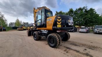 JCB 145W