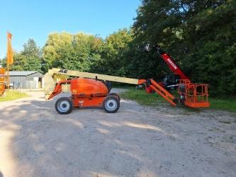 JLG 600AJ