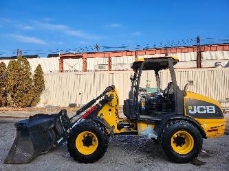 JCB 406 B