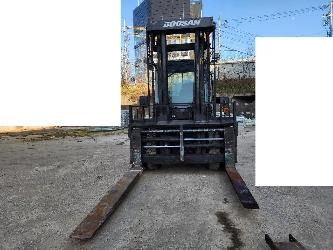 Doosan D100