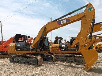 CAT 324D2