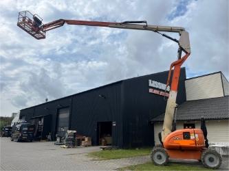 JLG 600 AJ