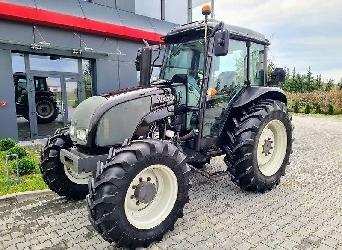 Valtra A93