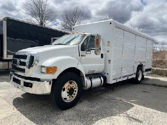 Ford F750