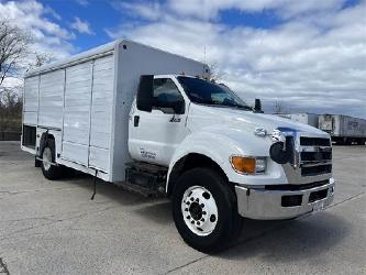 Ford F750