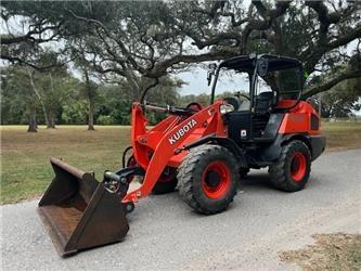 Kubota R 530