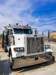 Peterbilt 379