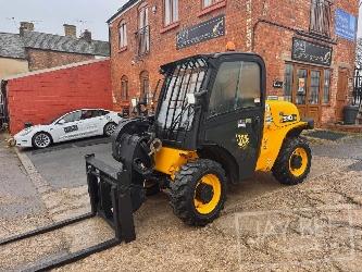 JCB 520-40