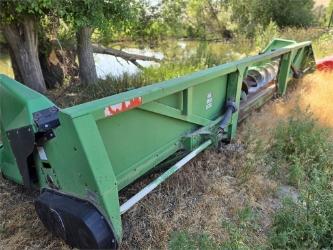 John Deere Clarke 1222