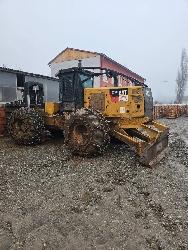 CAT 525 D