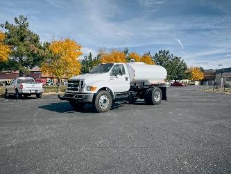 Ford F 750