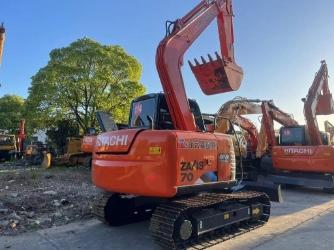 Hitachi ZX70
